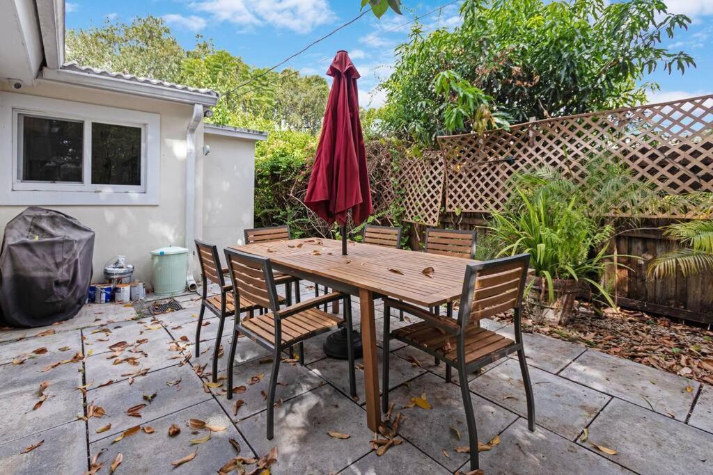 Heated Pool I Soundproof Home I Firepit I 630Mbps Hollywood Exteriér fotografie